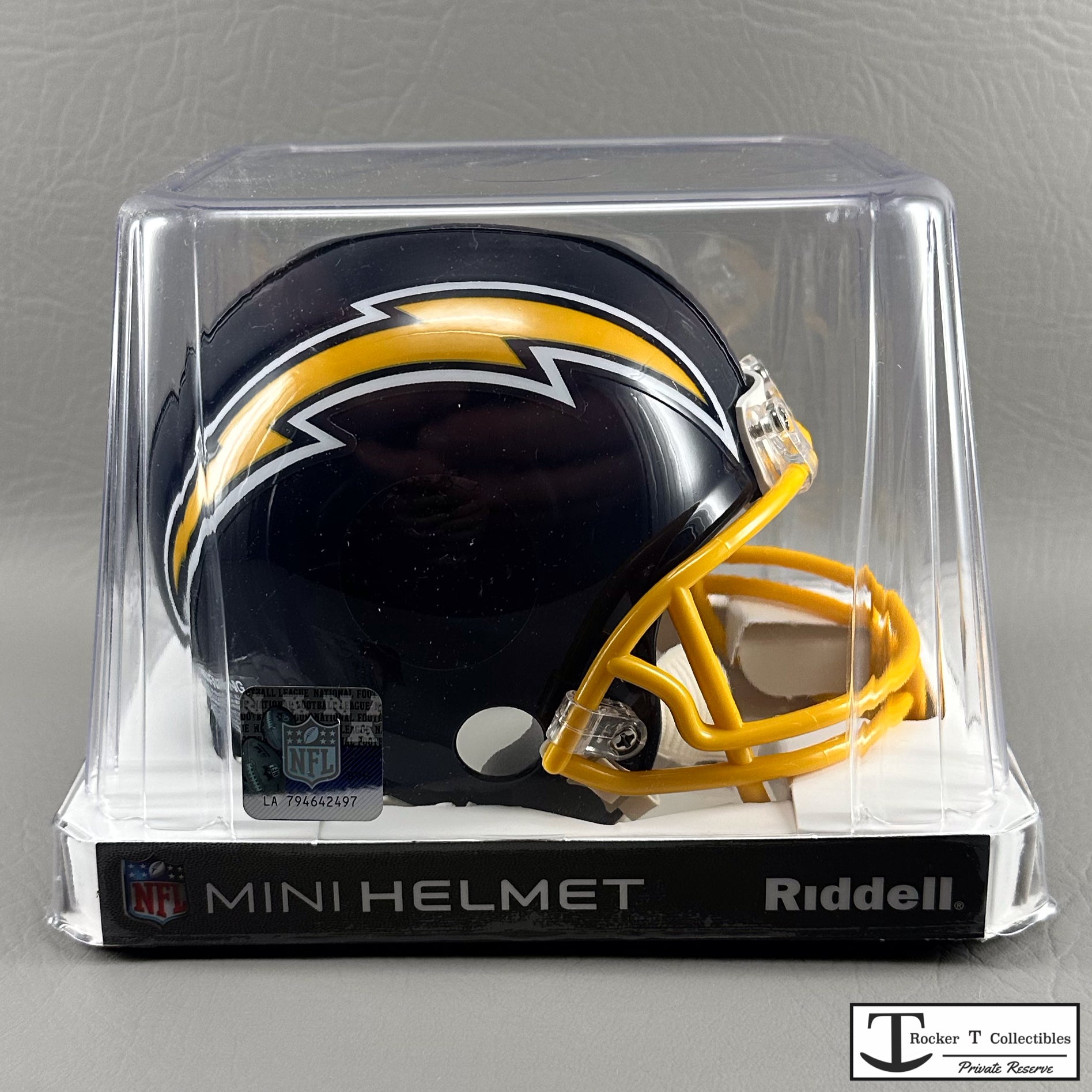 Riddell San Diego Chargers 1974-87 Throwback VSR4 Mini Helmet